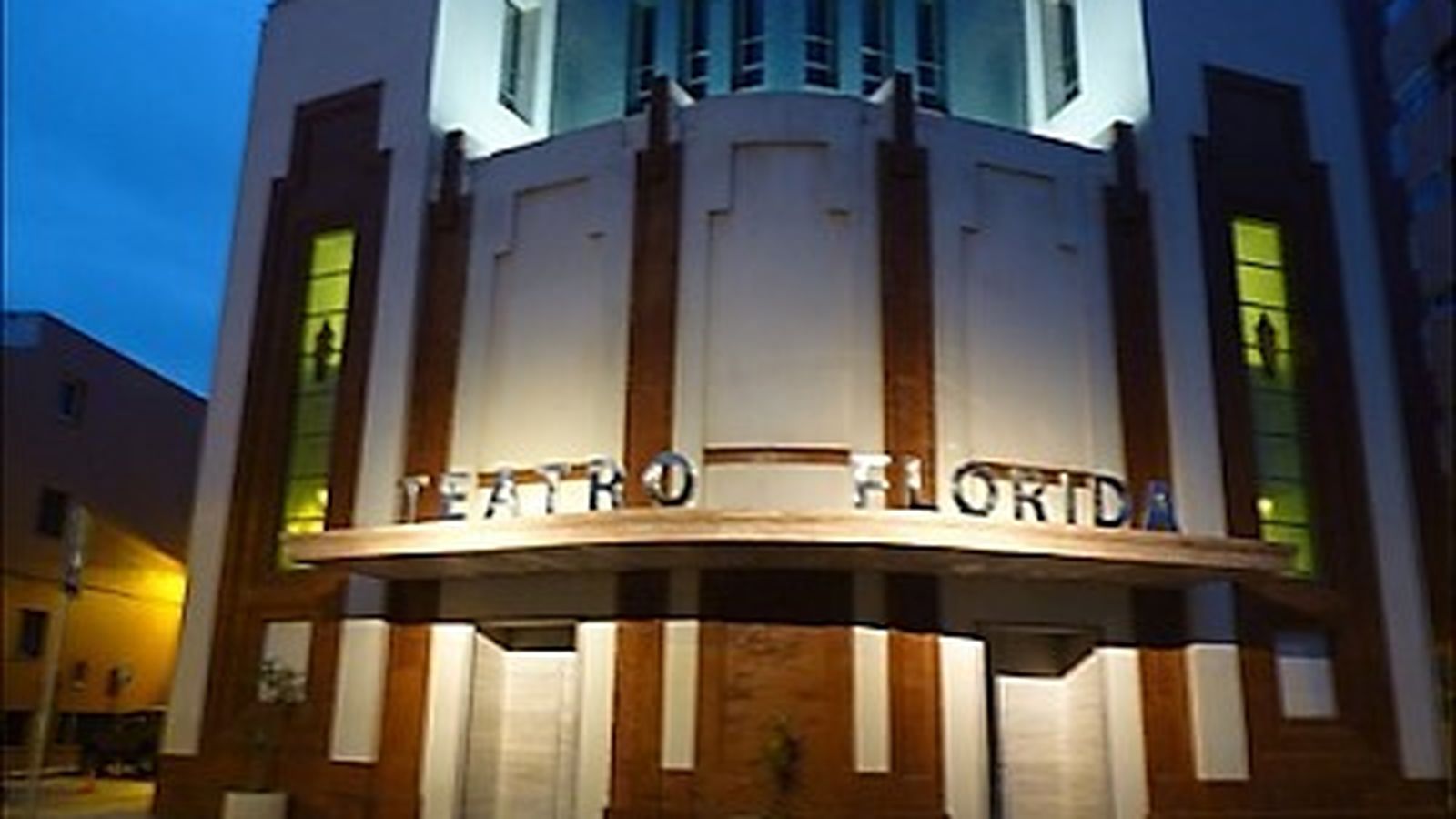 Espectacular aspecto del Cine Florida tras su reforma.