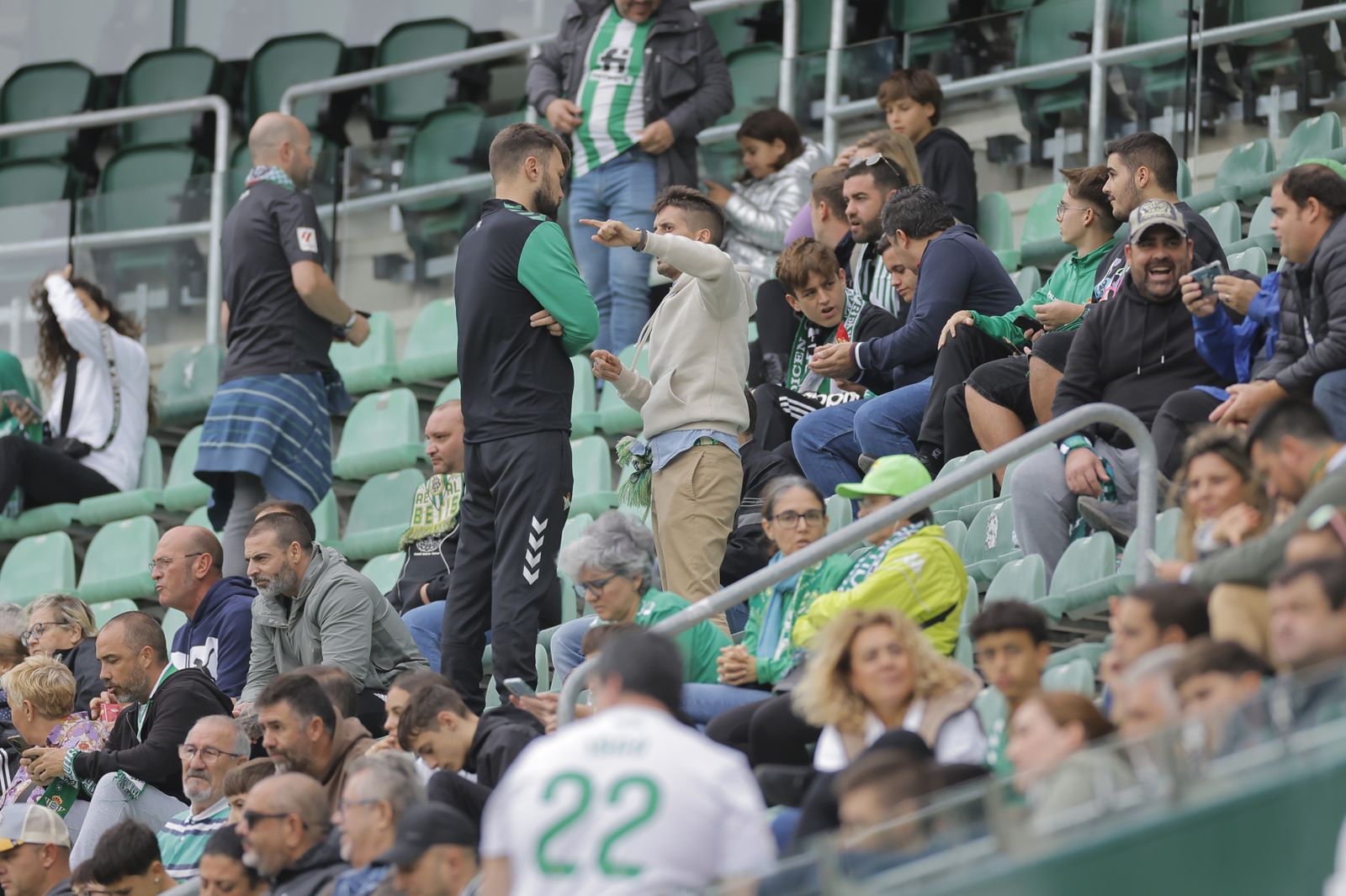 Búscate en las fotos del Betis-Mallorca