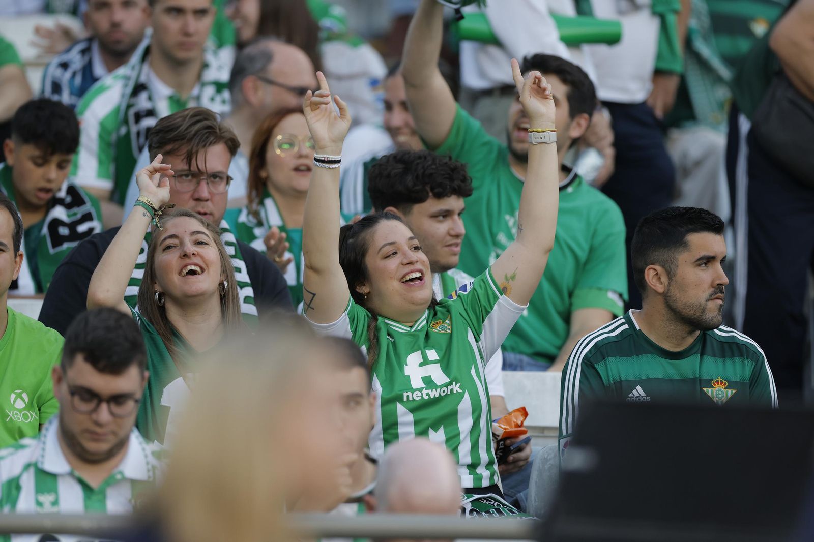 Búscate en las fotos del Betis - Fiorentina