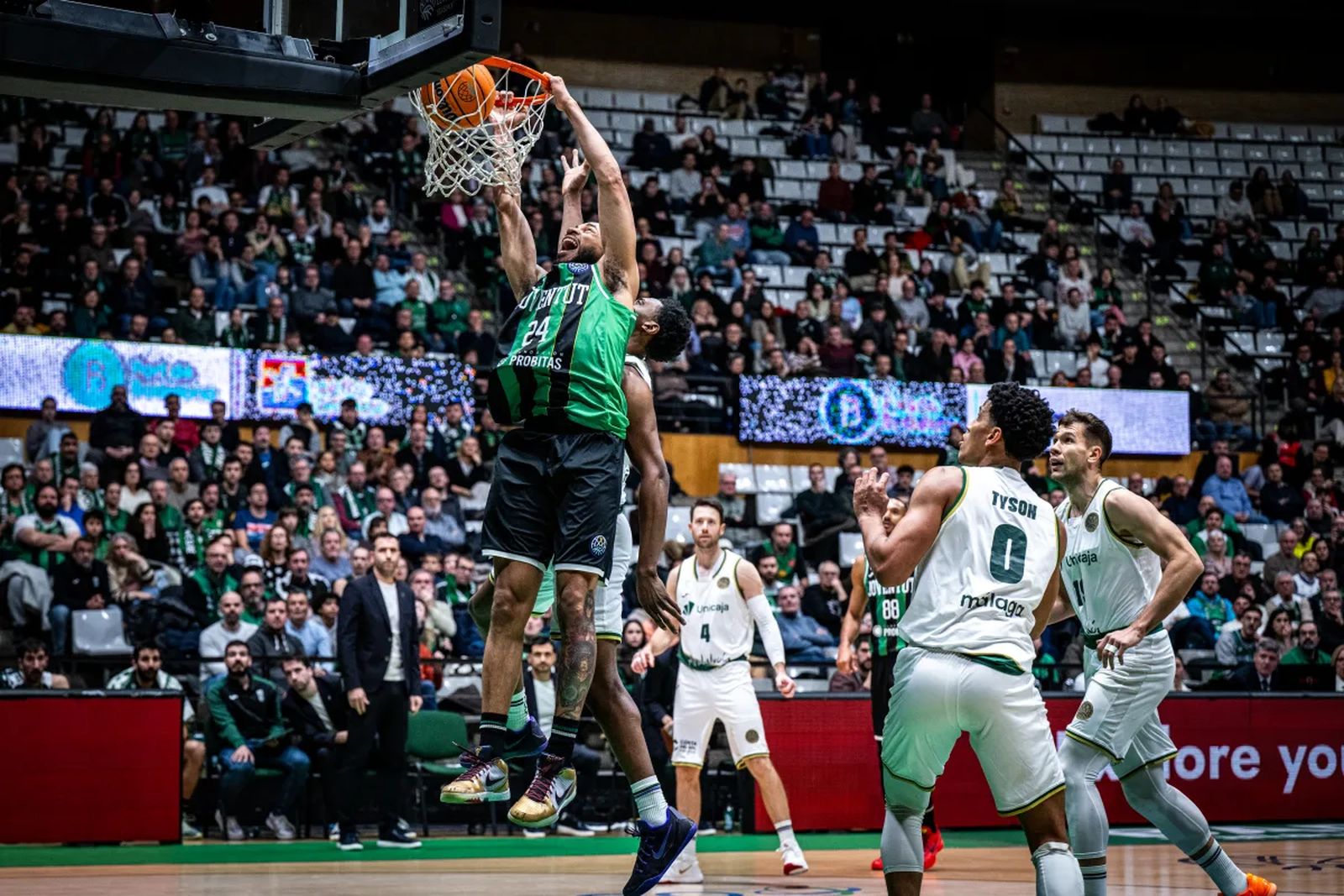 El Joventut-Unicaja, en fotos