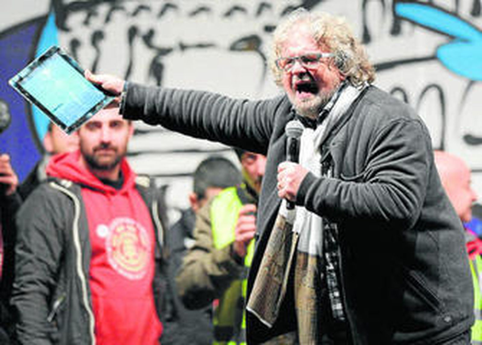 El líder del Movimiento 5 Estrellas, Beppe Grillo, en un mitin en Roma.