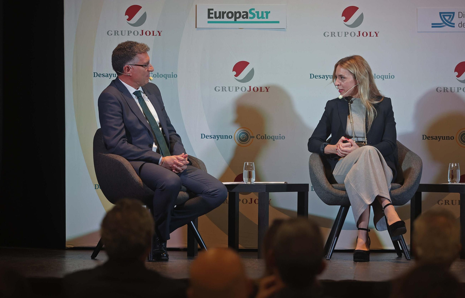 Fotos del desayuno-coloquio 'Infraestructuras: un pilar esencial para el desarrollo de la provincia' de la Diputación Provincial de Cádiz