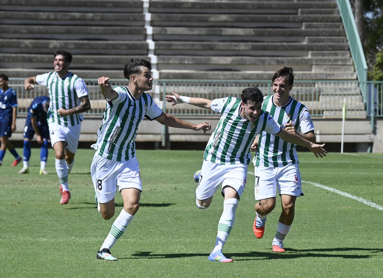 Las mejores fotos del Córdoba B - Balona (2-0)