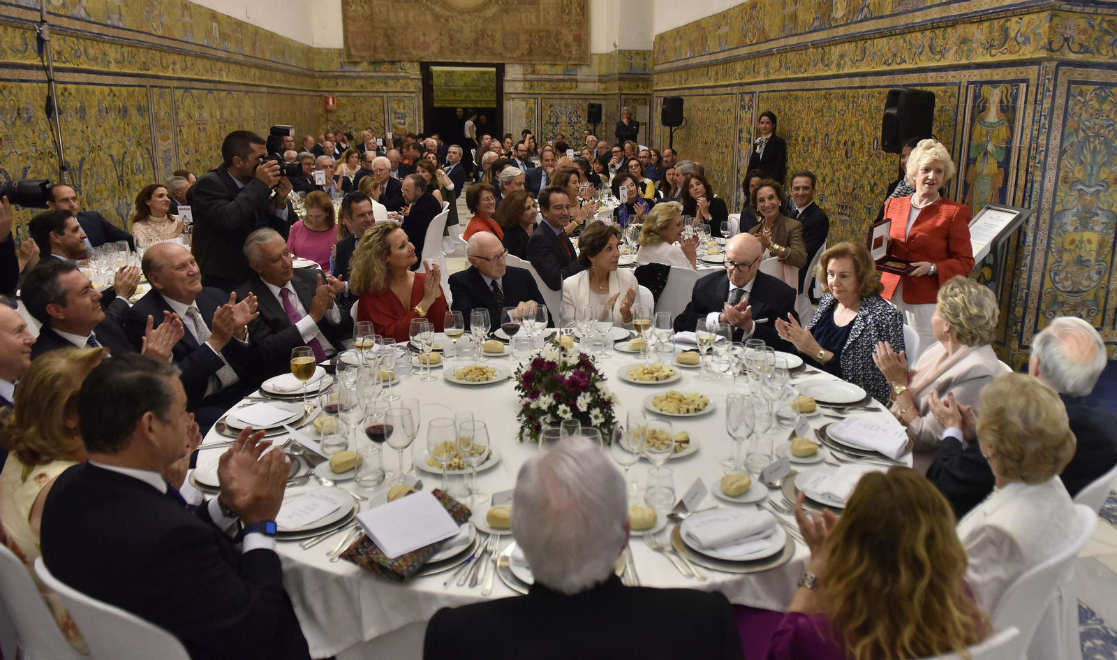 Los asistentes al VII Premio Manuel Clavero