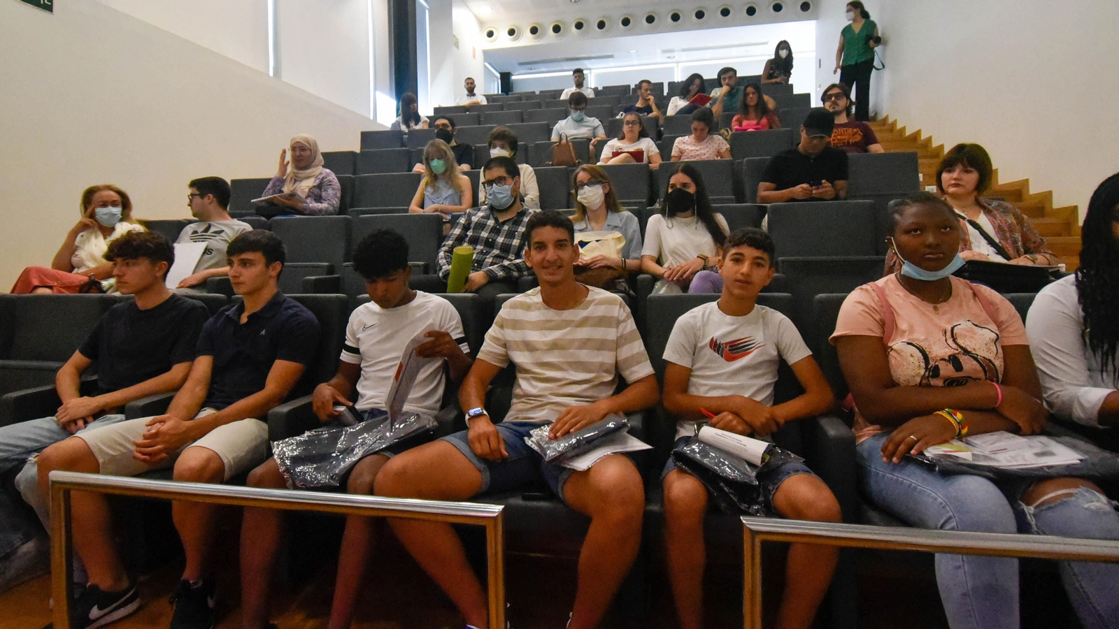 Las fotos de la VI Feria del Empleo en Algeciras