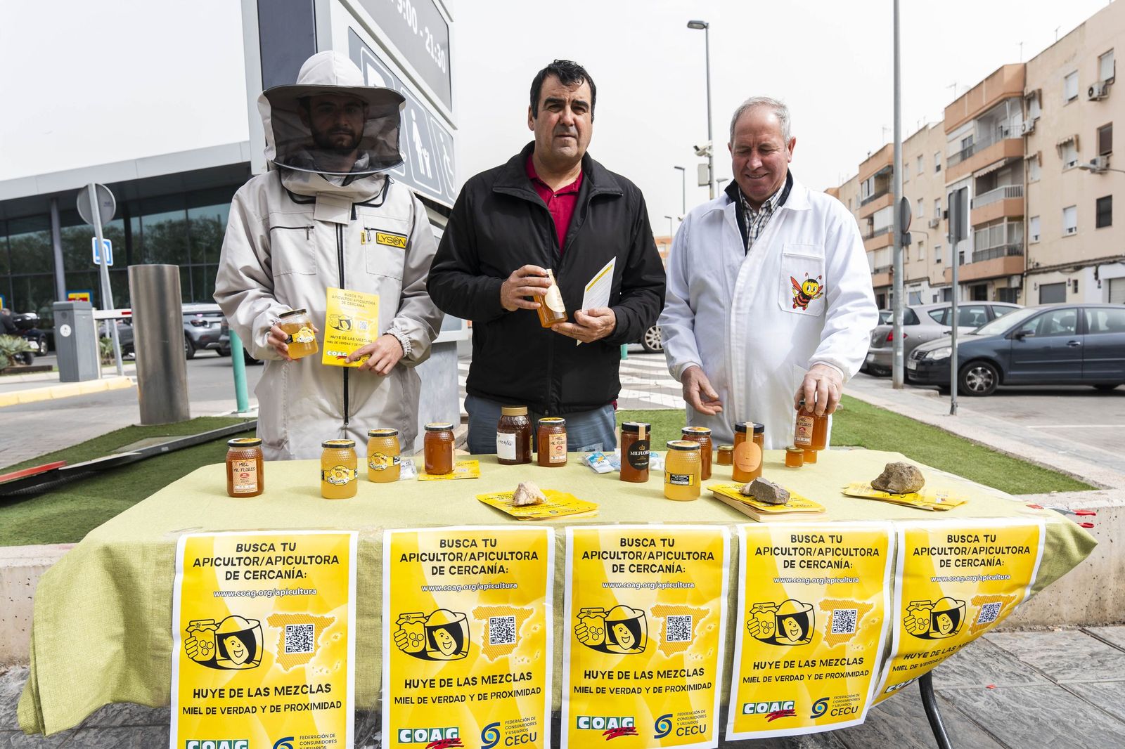 Las imágenes de las catas de miel en Almería