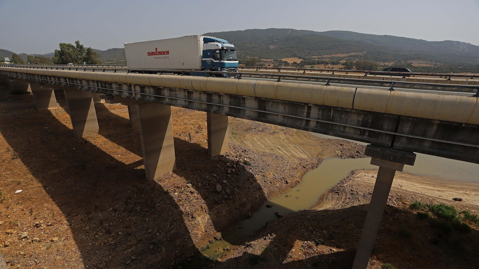 Fotos del embalse de Charco Redondo al 31 % de su capacidad Fotos del embalse de Charco Redondo al 31 % de su capacidad