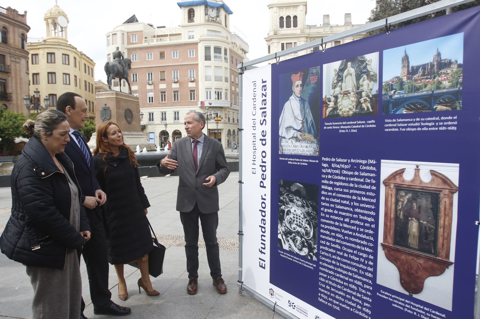 La exposición de la historia de la Facultad de Filosofía y Letras de Córdoba, en imágenes