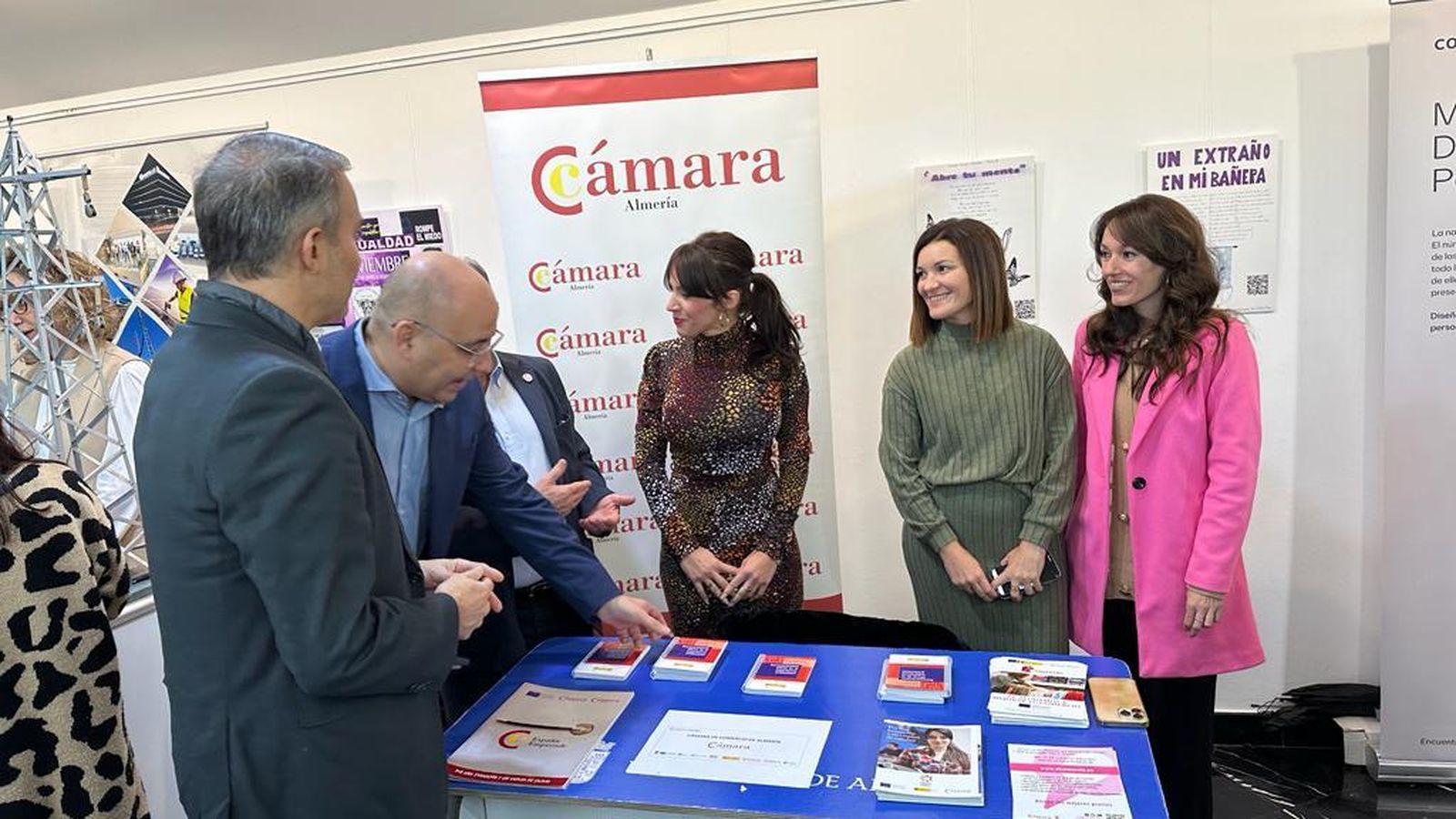 El Teatro Villa de Huércal-Overa ha acogido la celebración de la Feria de Empleo.