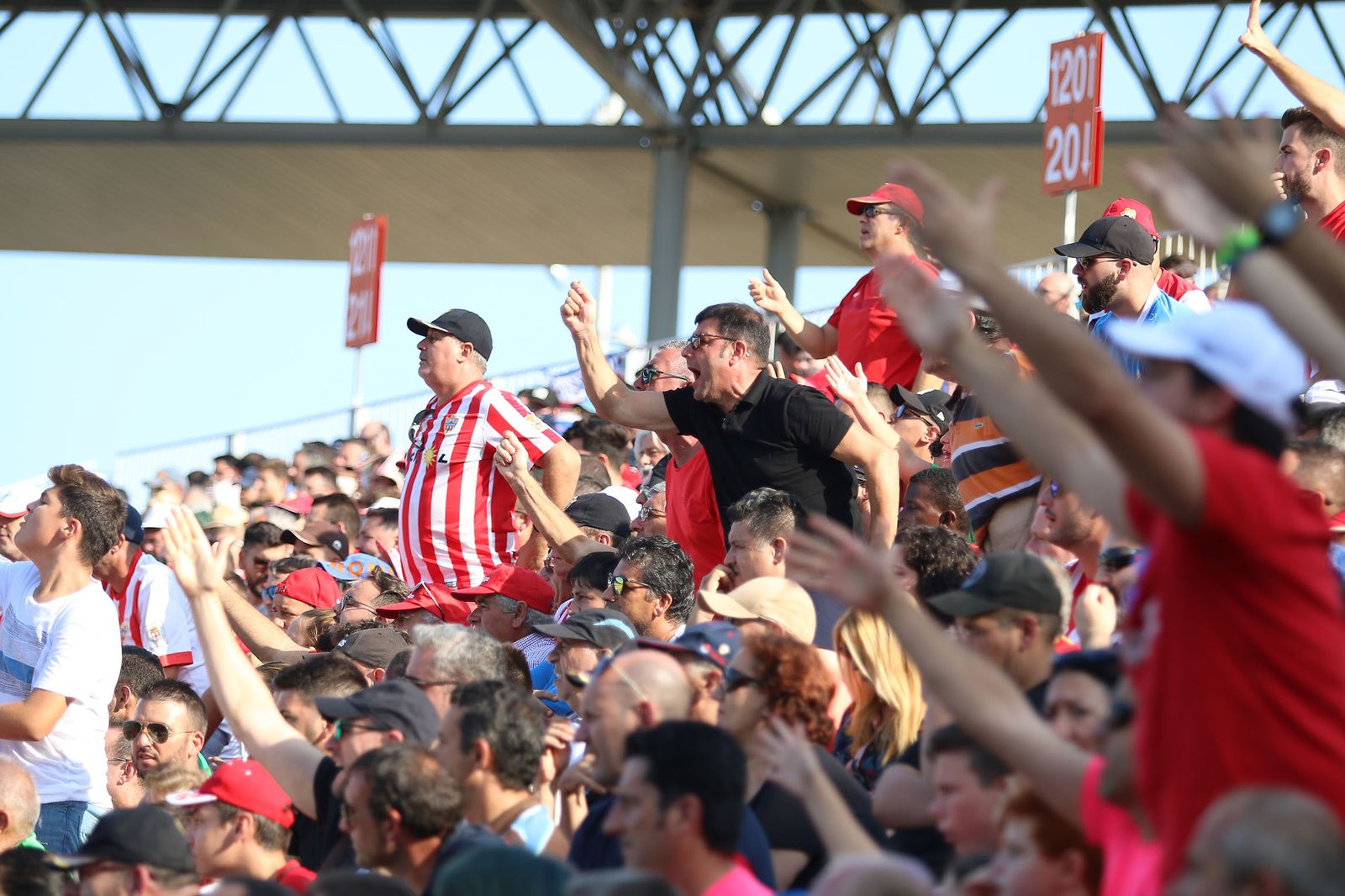 Las imágenes del UD ALMERÍA-CÁDIZ CF