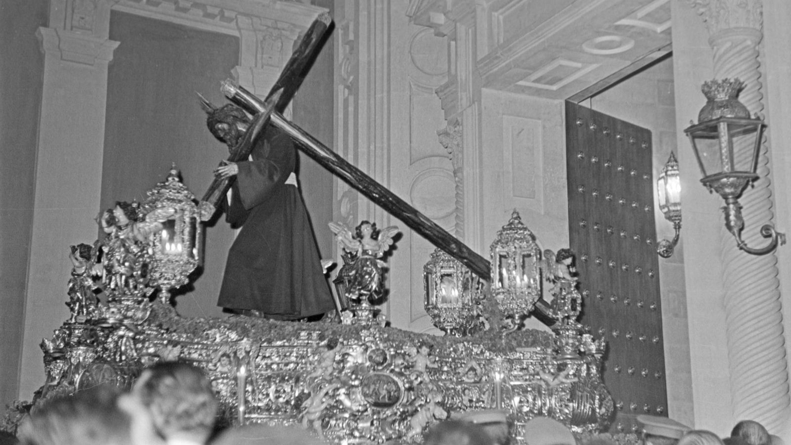 El Señor entrando por primera vez en su nuevo templo.