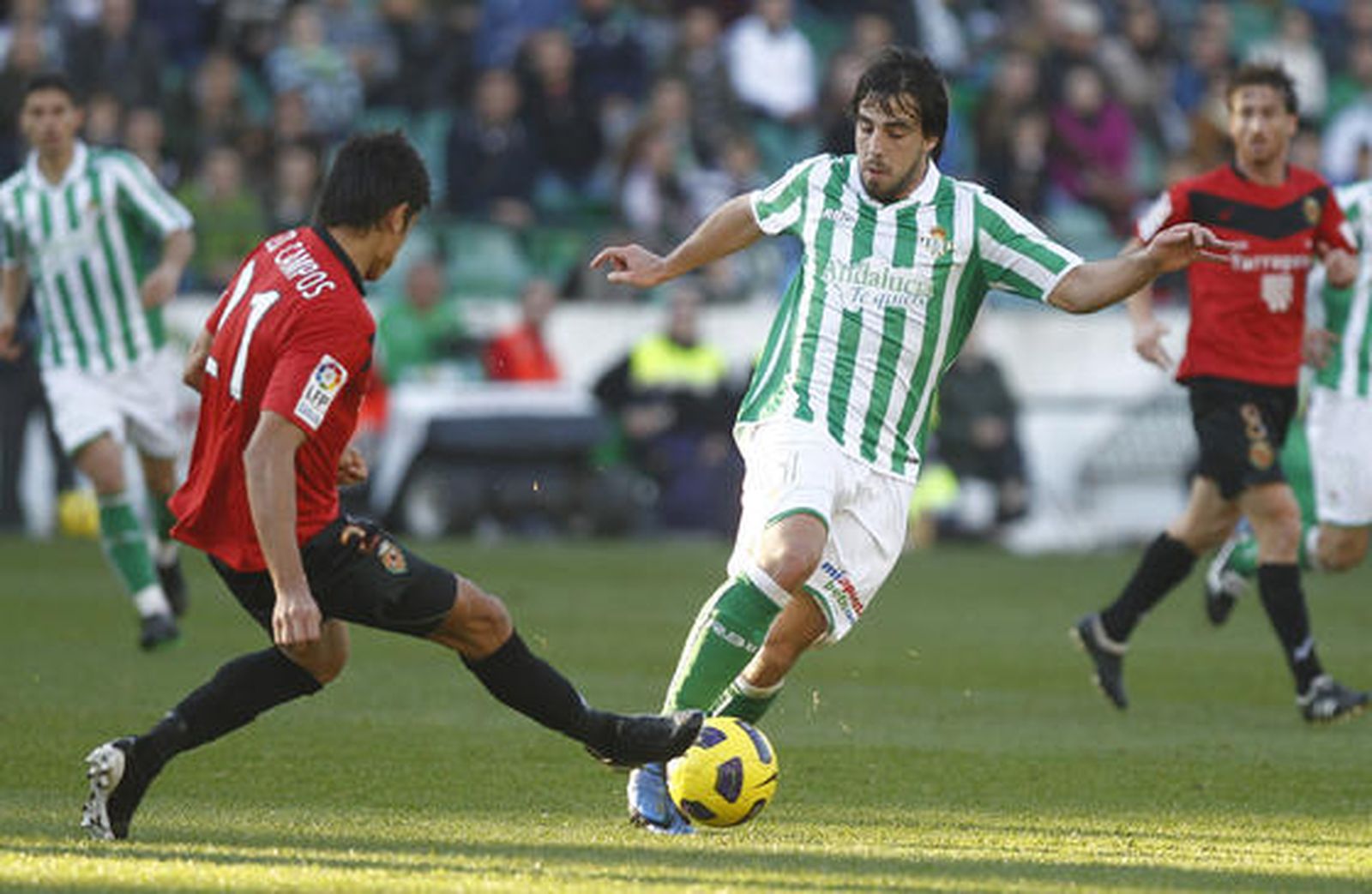 Los de Mel comienzan el año con victoria gracias a un penalti de Emana.  Foto: Pizarro