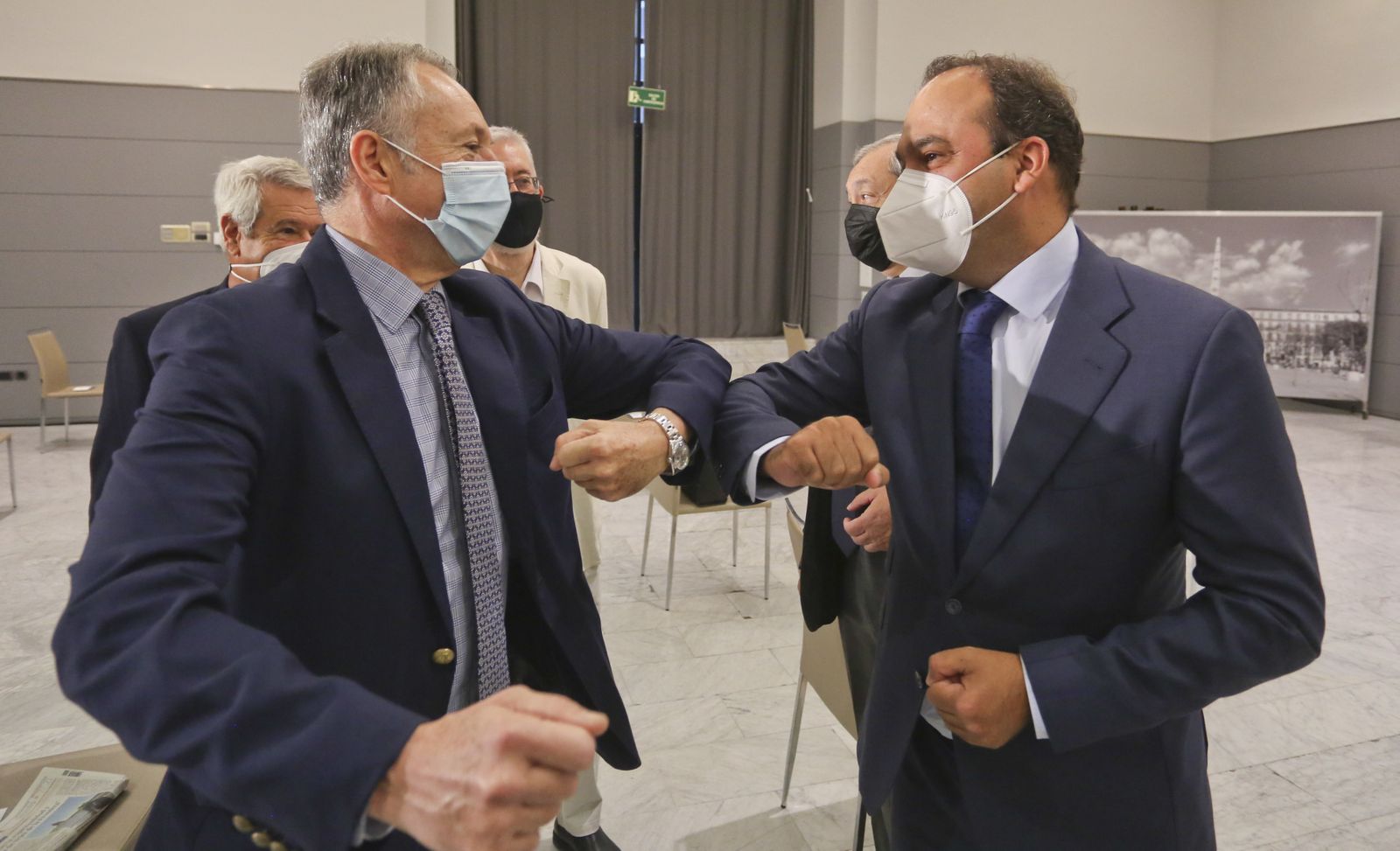 Fotos del Foro Joly con el economista José Carlos Díez