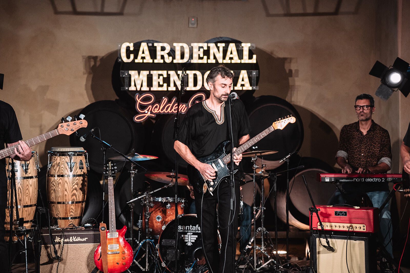 Así fue el tributo al Festival de Woodstock y  la Cardenal Mendoza Cocktail Competition