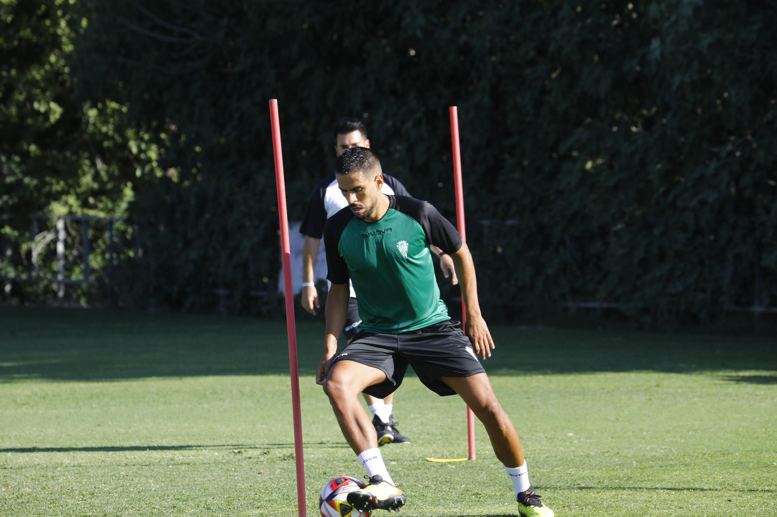 El primer entrenamiento de Recio con el Córdoba CF, en imágenes