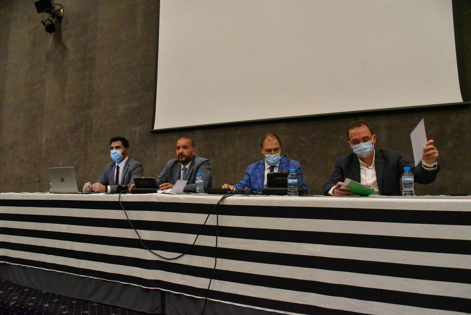 Las fotos de la asamblea en la que la Balona aprueba su conversión en SAD