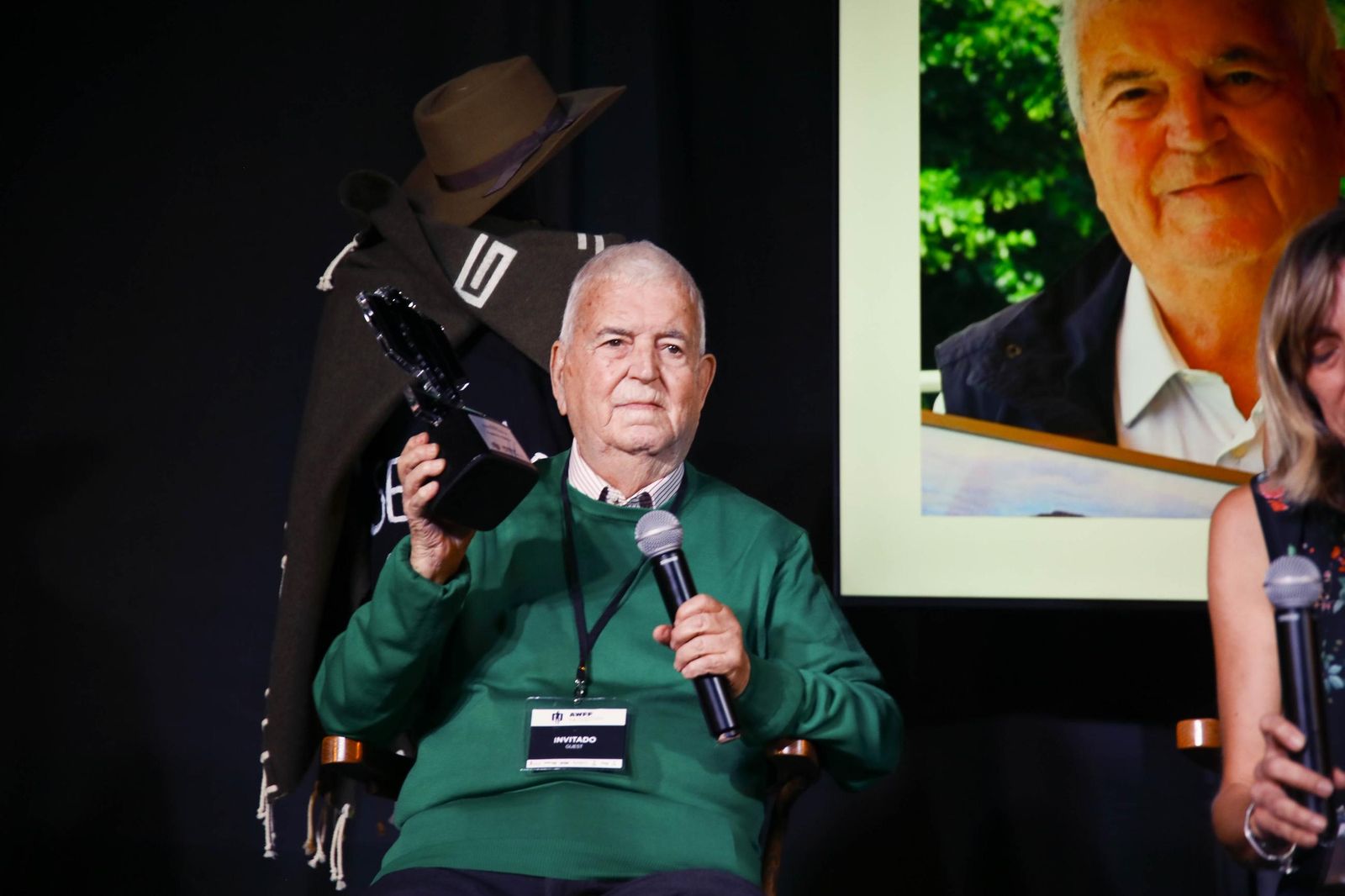 Las imágenes del premio desierto de Tabernas a Eugenio Alabiso en el Almería Western Film Festival