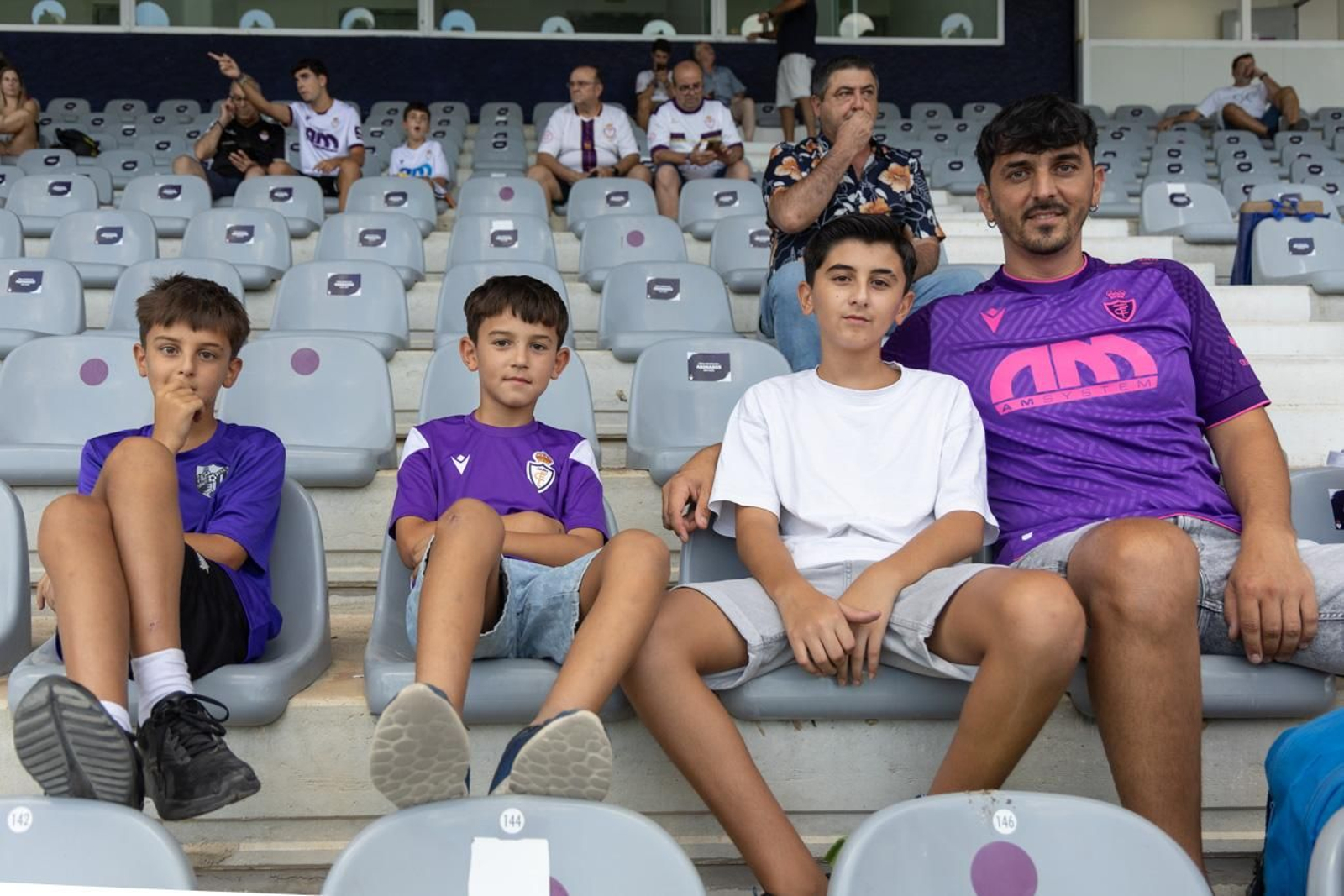 Las mejores imágenes del Real Jaén 3 - 2 Granada CF en el XLI Trofeo del Olivo