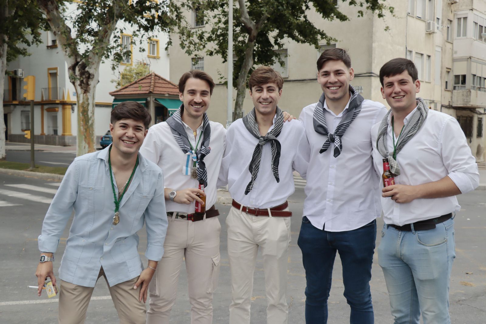 Imágenes de los carros de la Hermandad del Rocío de Huelva