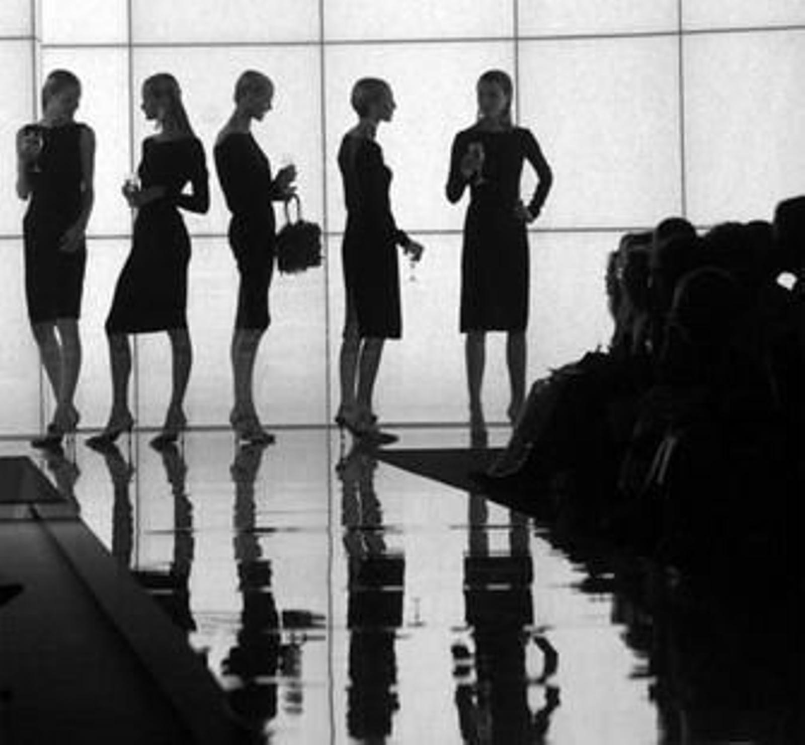 La influencia de la moda (en la imagen, un desfile) es importante y, conscientes de ello, varias modelos han participado en campañas de sensibilización en España.