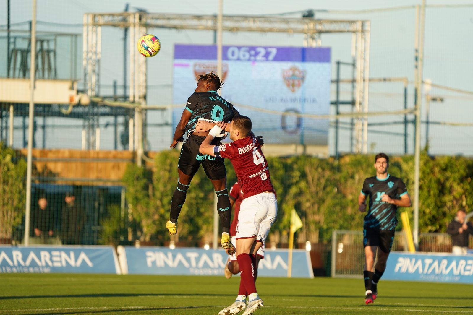 Las fotos del primer encuentro de la historia del Almería ante un rival italiano