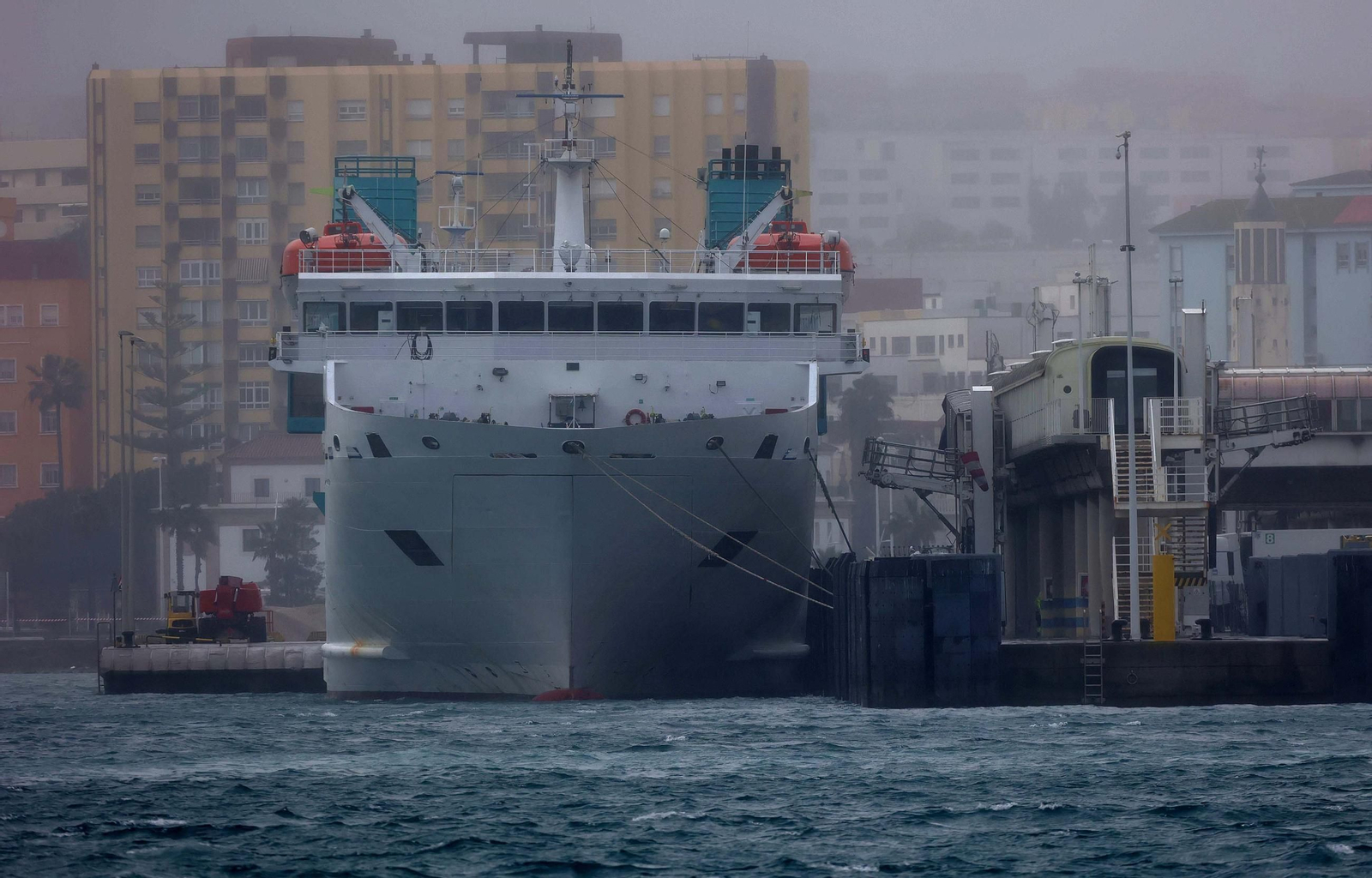 Fotos de los efectos de la borrasca Herminia en Algeciras