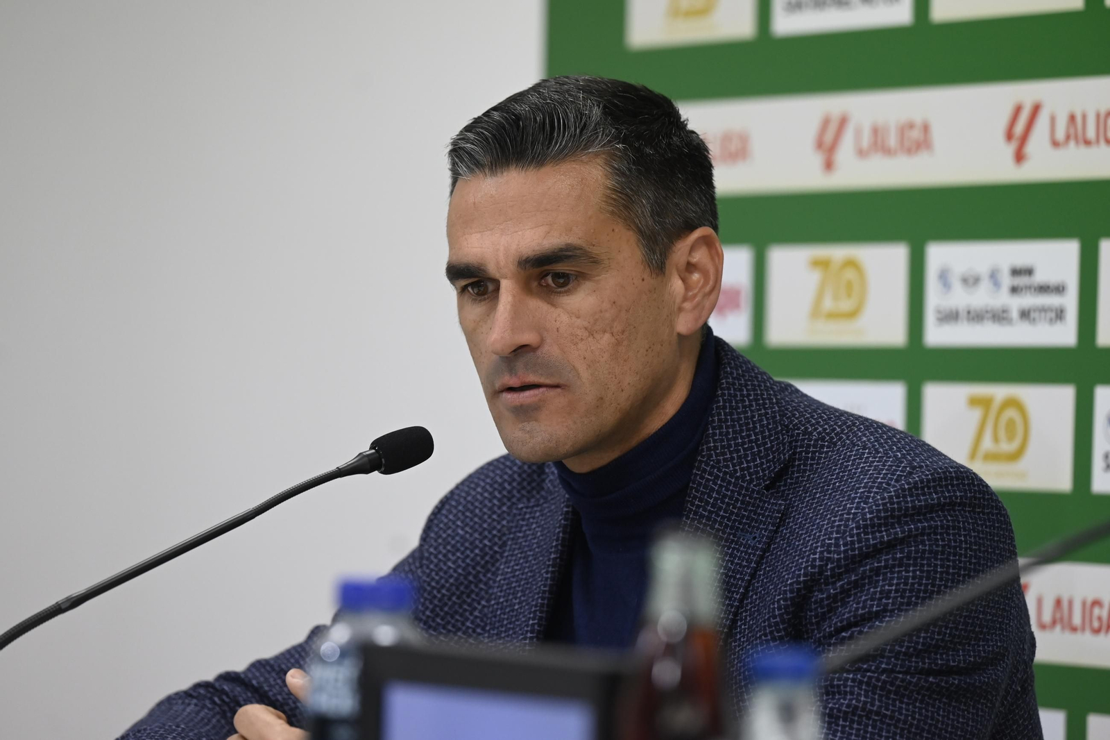 Las mejores fotos de la presentación de Corbo, Pedro Ortiz y Rubén Alves como nuevos jugadores del Córdoba CF