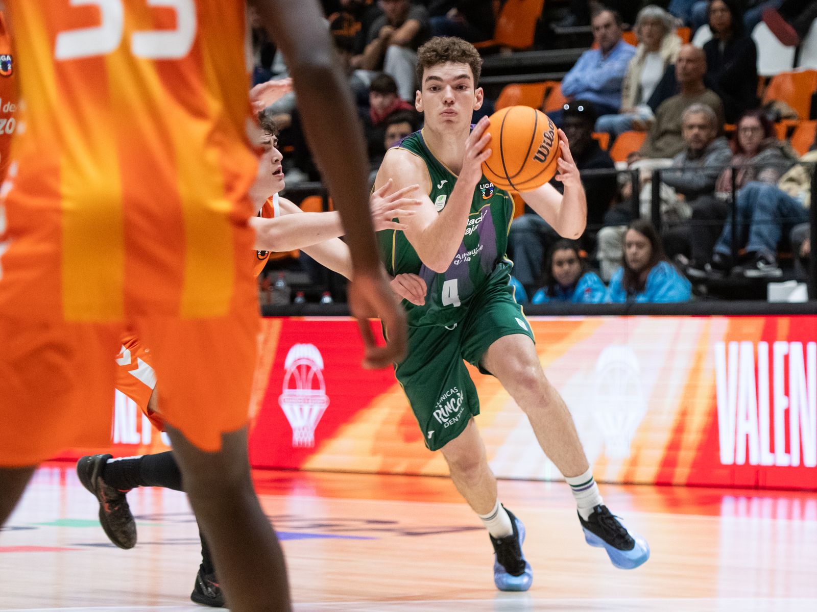 Manu Trujillo, con el U22.