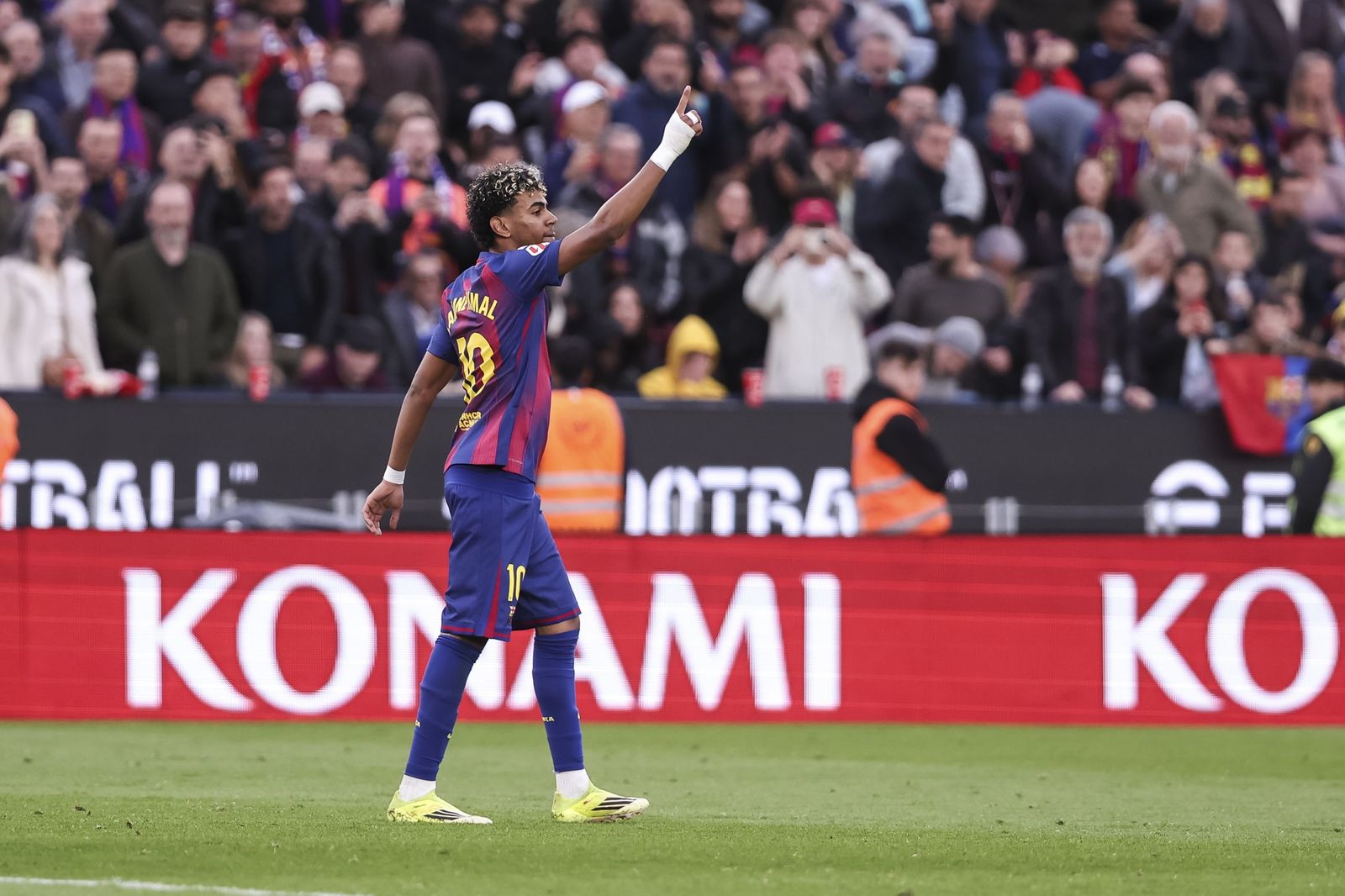 Las fotos del Barcelona-Villarreal en la gran tarde de Lamine