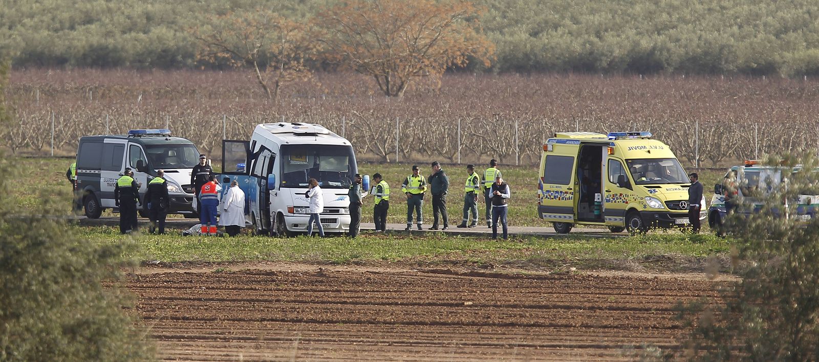 El accidente del autobús escolar, en imágenes