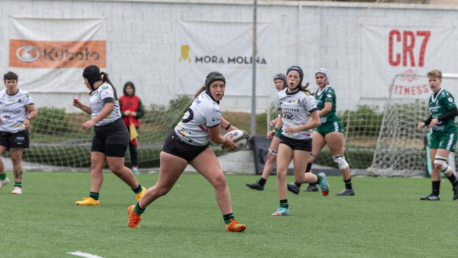 La alegría por el título de campeonas de Jaén Rugby femenino, en imágenes