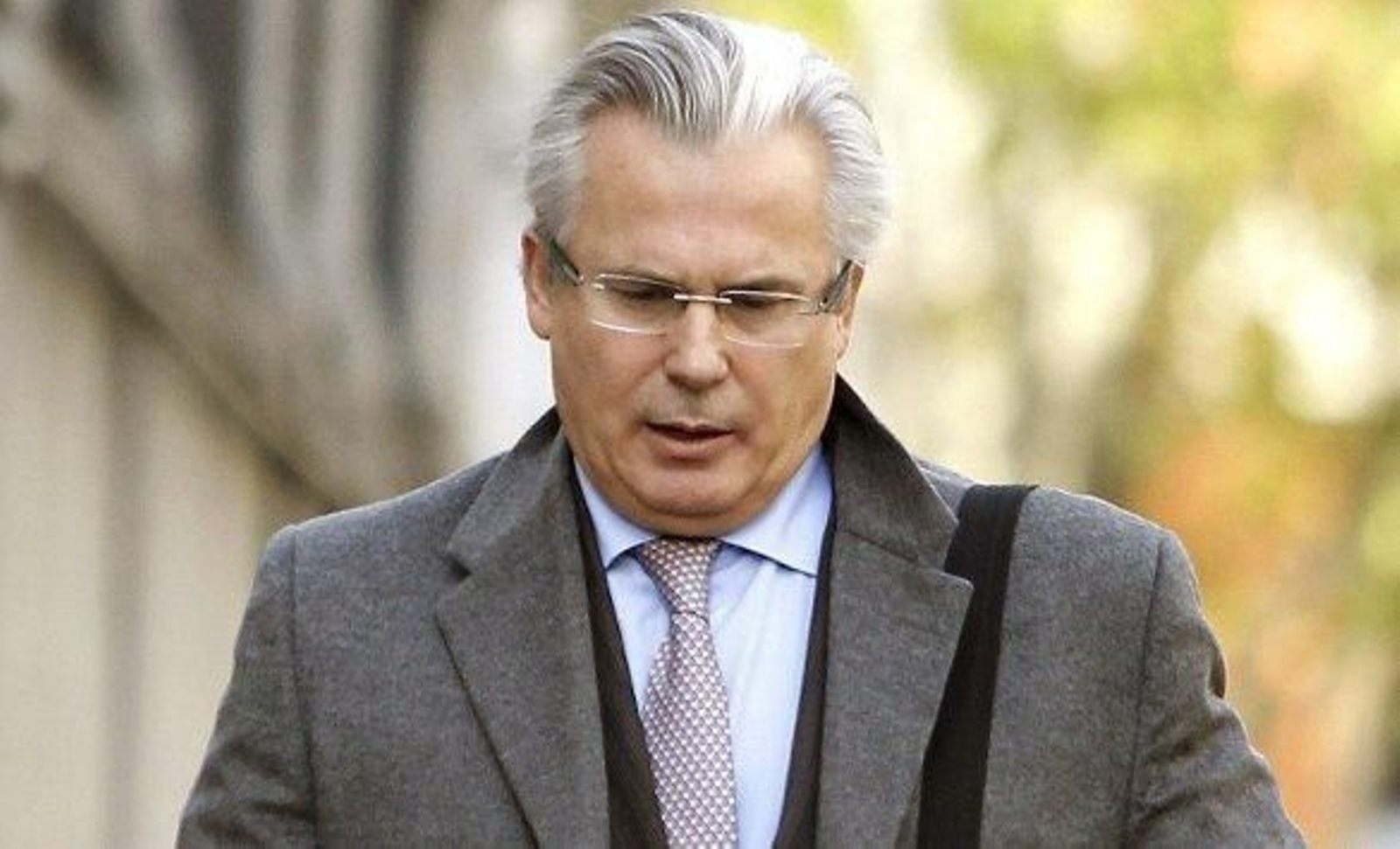 Garzón invita al Papa Francisco a abrir los archivos del Vaticano relacionados con la dictadura argentina