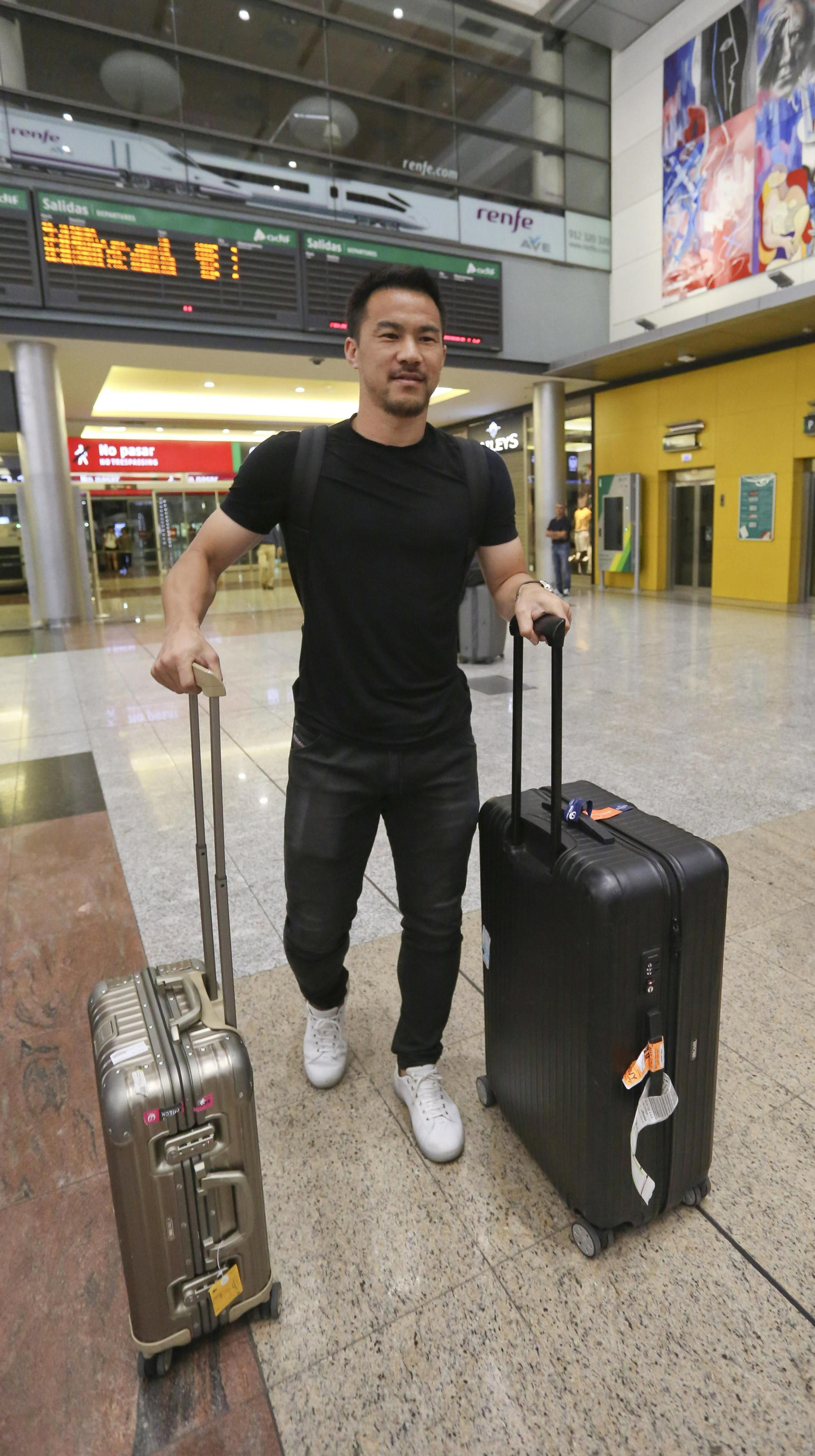 Shinji Okazaki, su fugaz paso por Málaga, en fotos