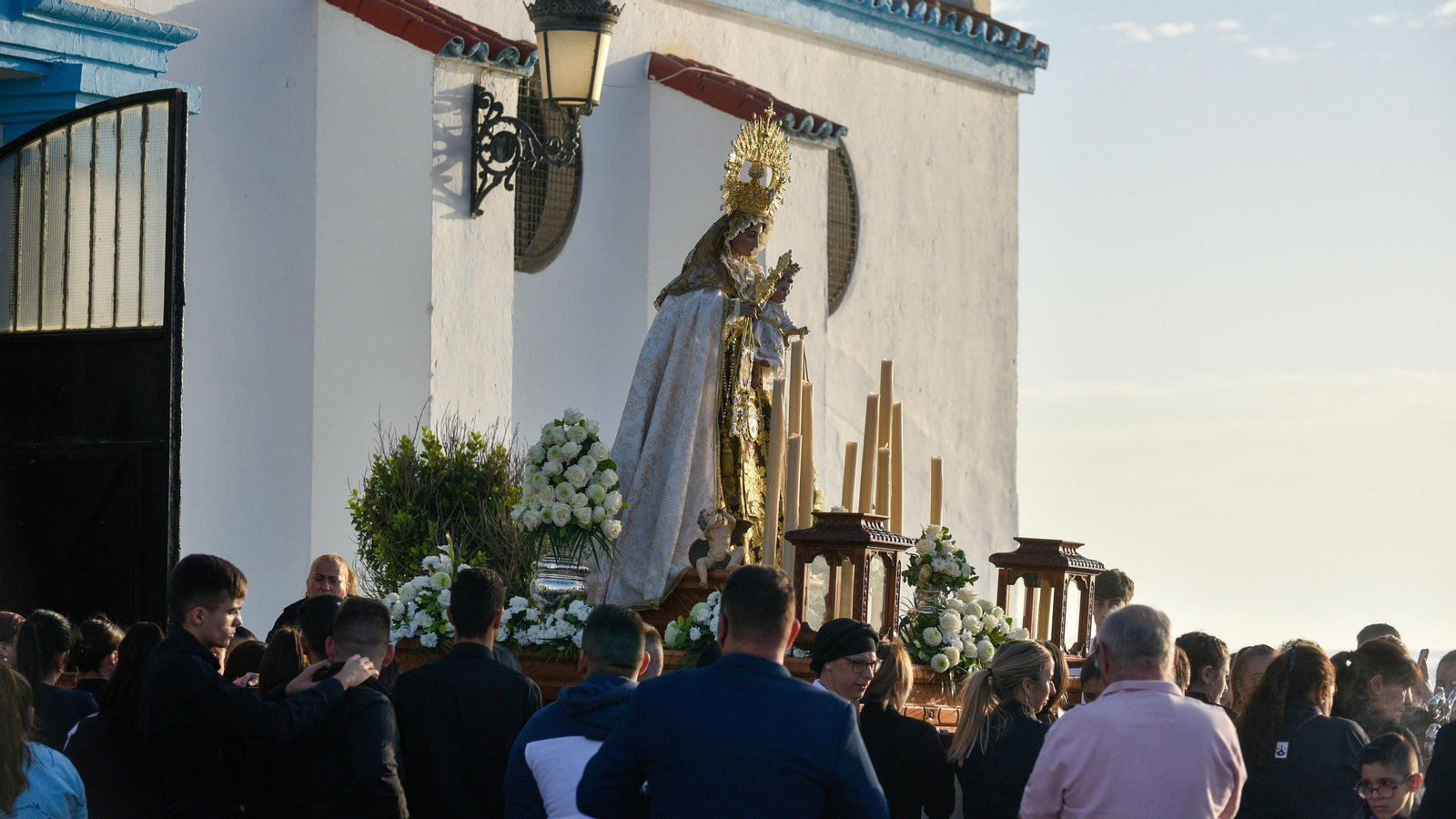 Procesión de La Virgen del Carmen en La Línea por el Dia de Todos los Santos