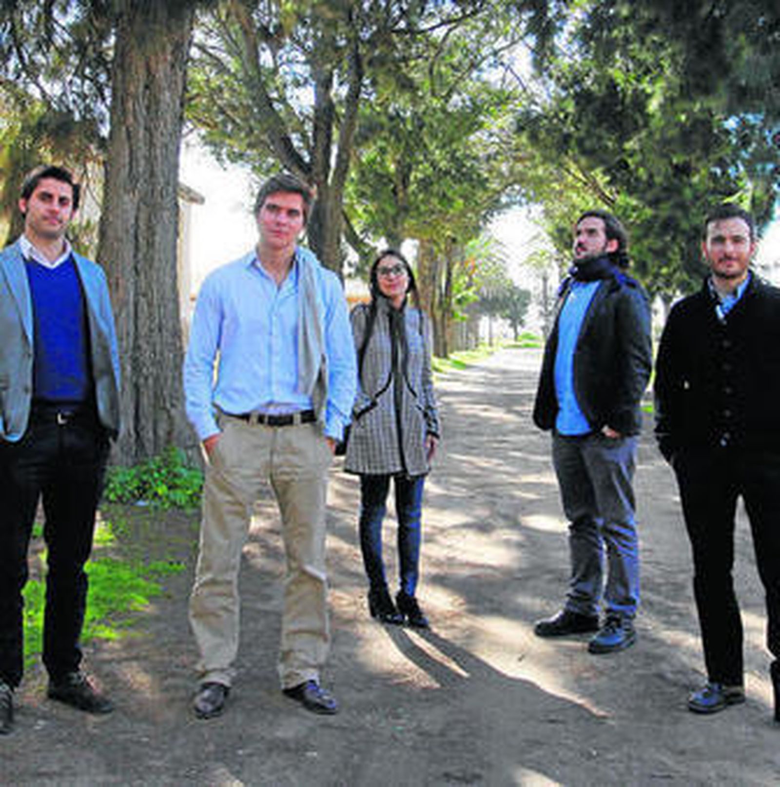 Profesionales del estudio Bakpak de arquitectura.