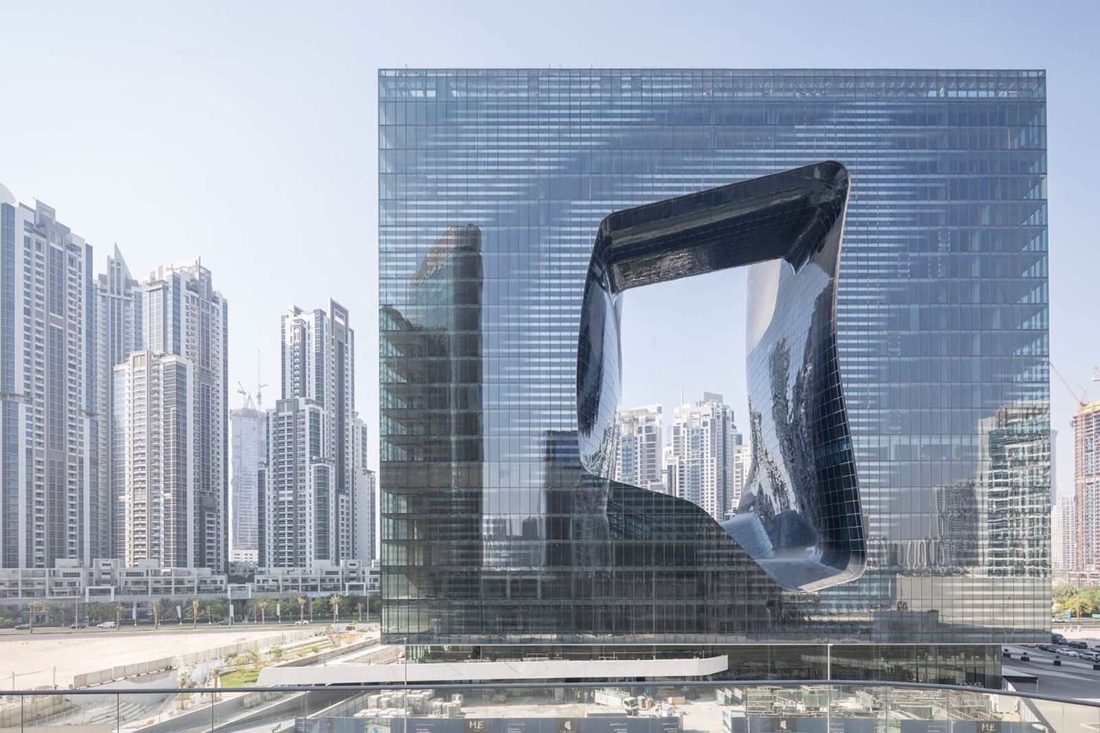 Proyecto del edificio Opus de Zaha Hadid en Dubái