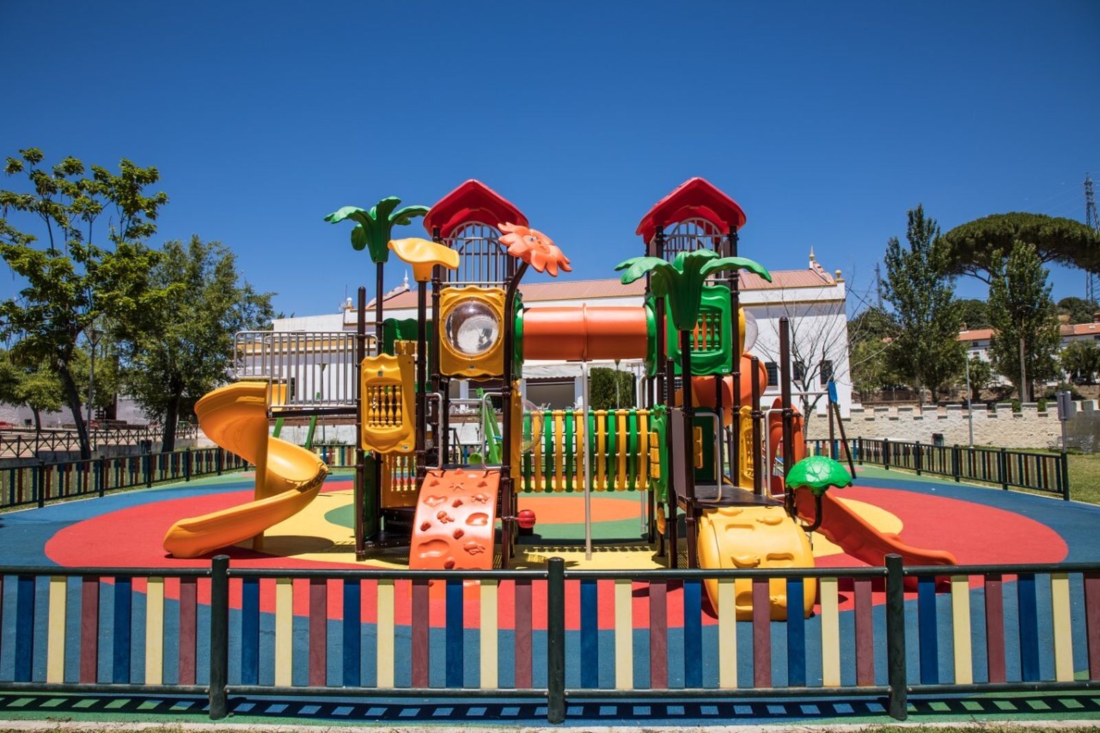 Parque infantil de Riotinto.