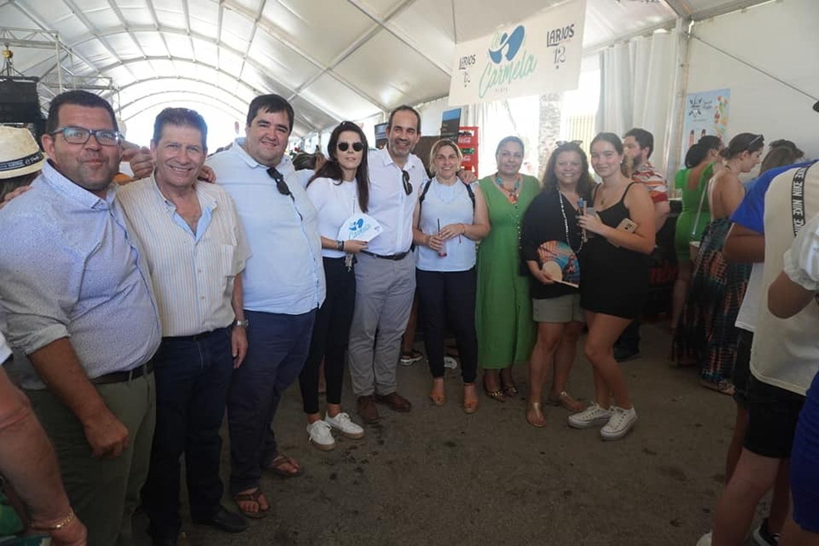 El alcalde y ediles del equipo de gobierno se han sumado a la fiesta.