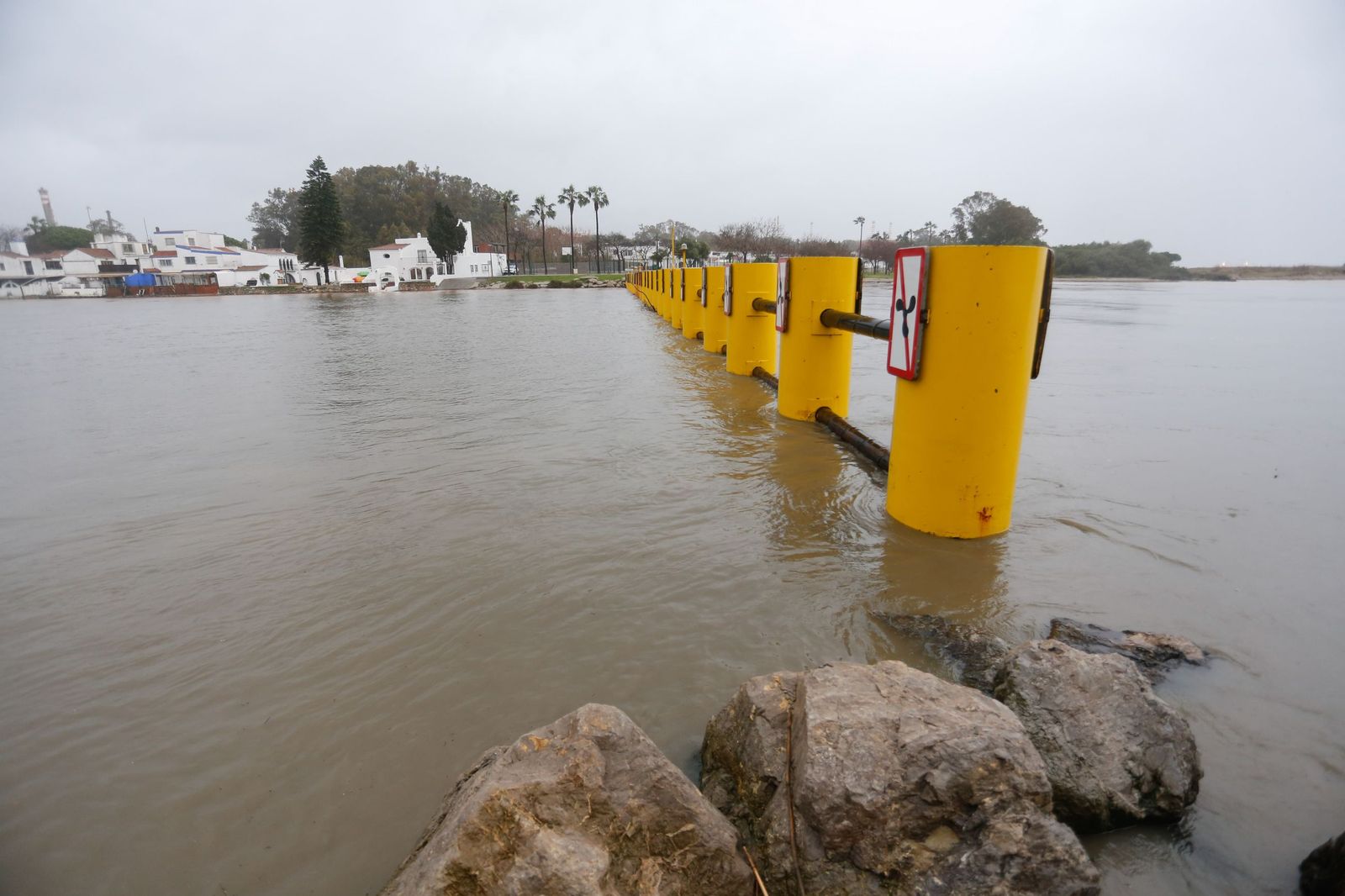 Fotos del temporal de lluvia y viento por la borrasca Kristin en el Campo de Gibraltar