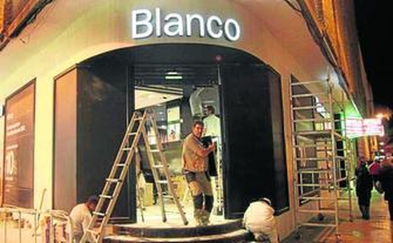 Blanco se traslada a un nuevo local para ampliar su negocio en Córdoba