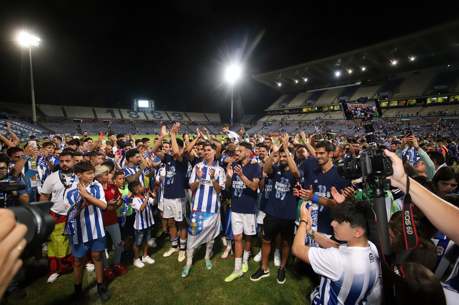 Imágenes del ascenso del Recreativo de Huelva contra el Cacereño