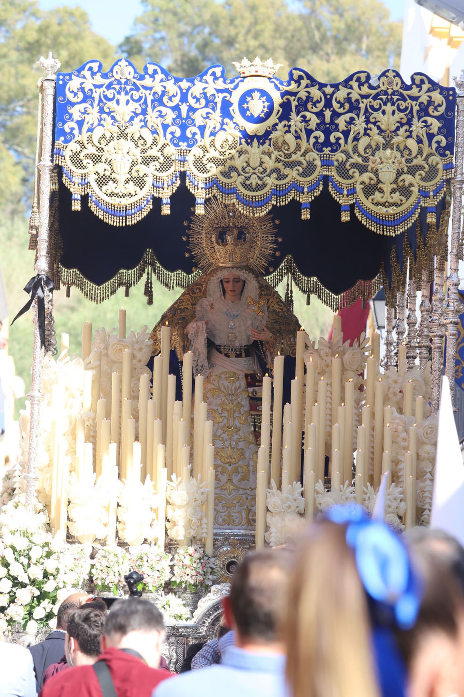 Imágenes de la procesión de la hermandad de la Lanzada de Huelva