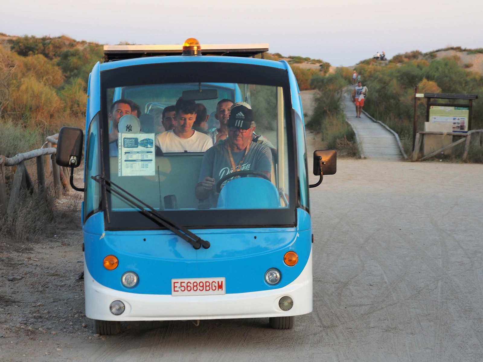 El tren se adentra 1,7 kilómetros en pleno pafraje natural