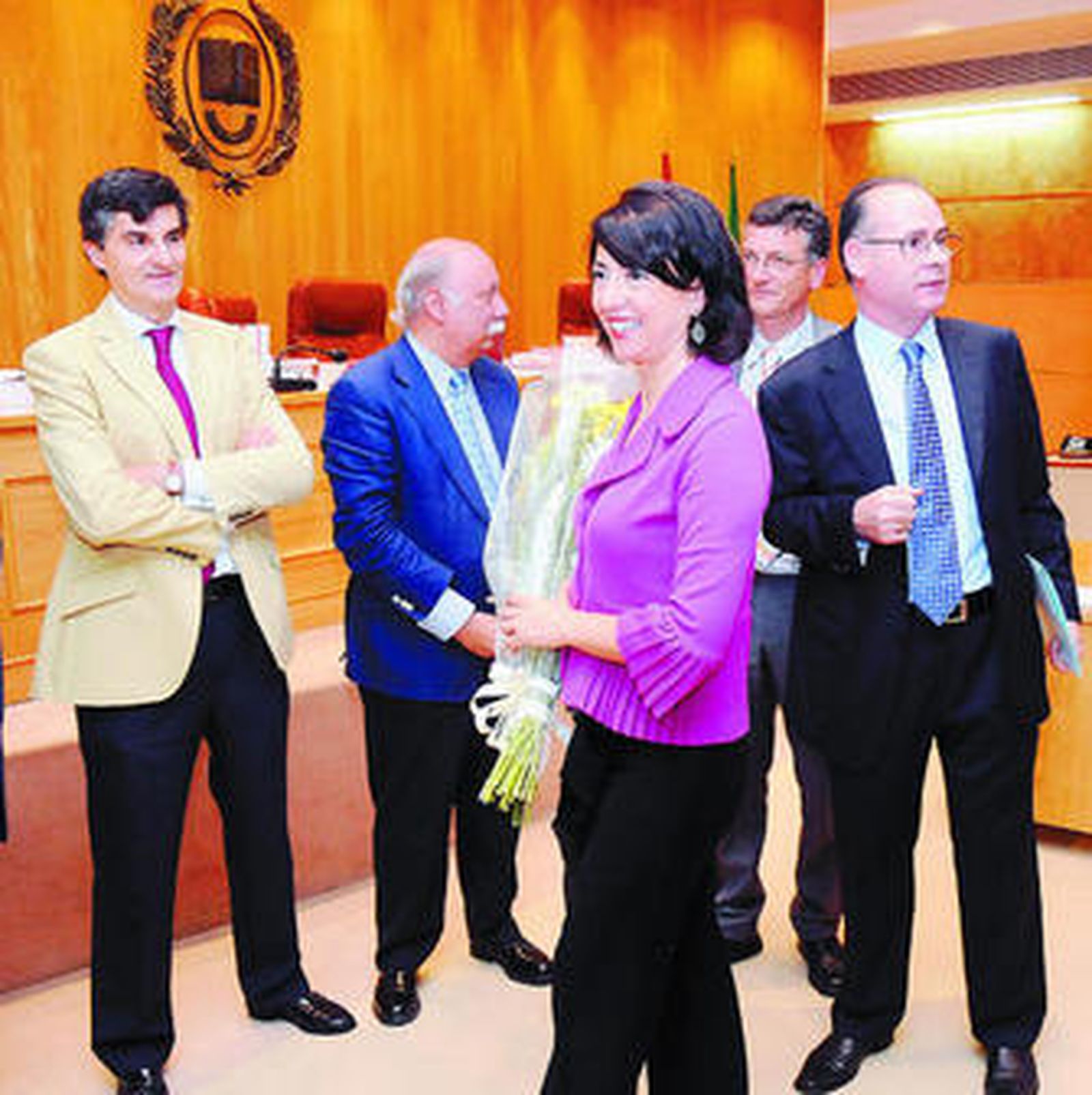 La directora general de Registros, entre los decanos andaluz y nacional.