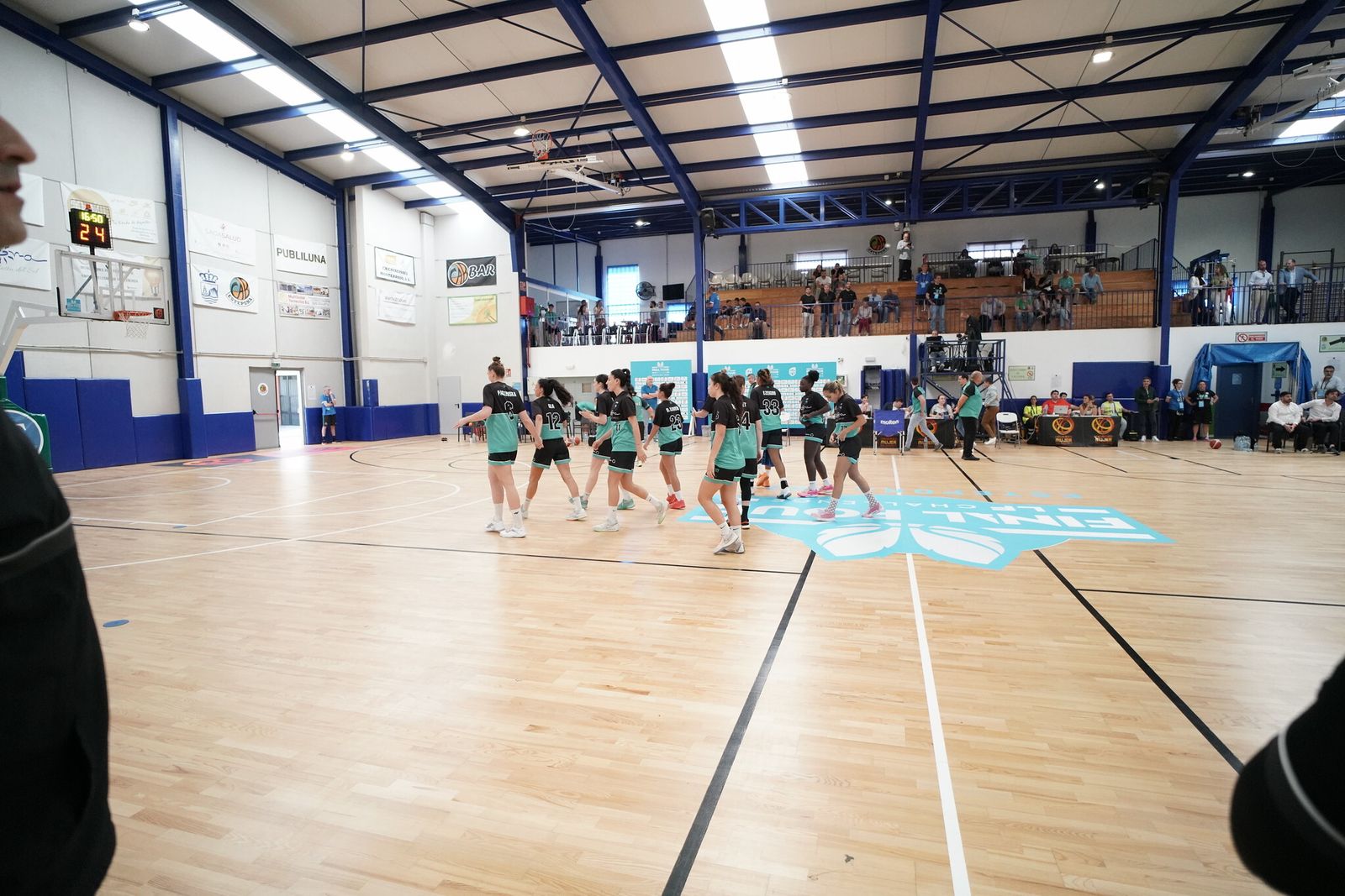 Ambientazo en Estepona para la Final Four de ascenso a Liga Femenina