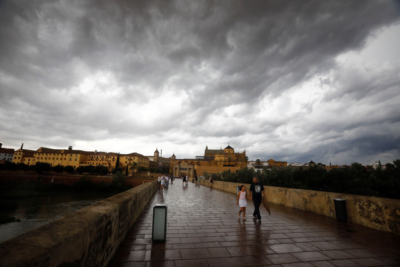 El paso de la tormenta por Córdoba, en imágenes