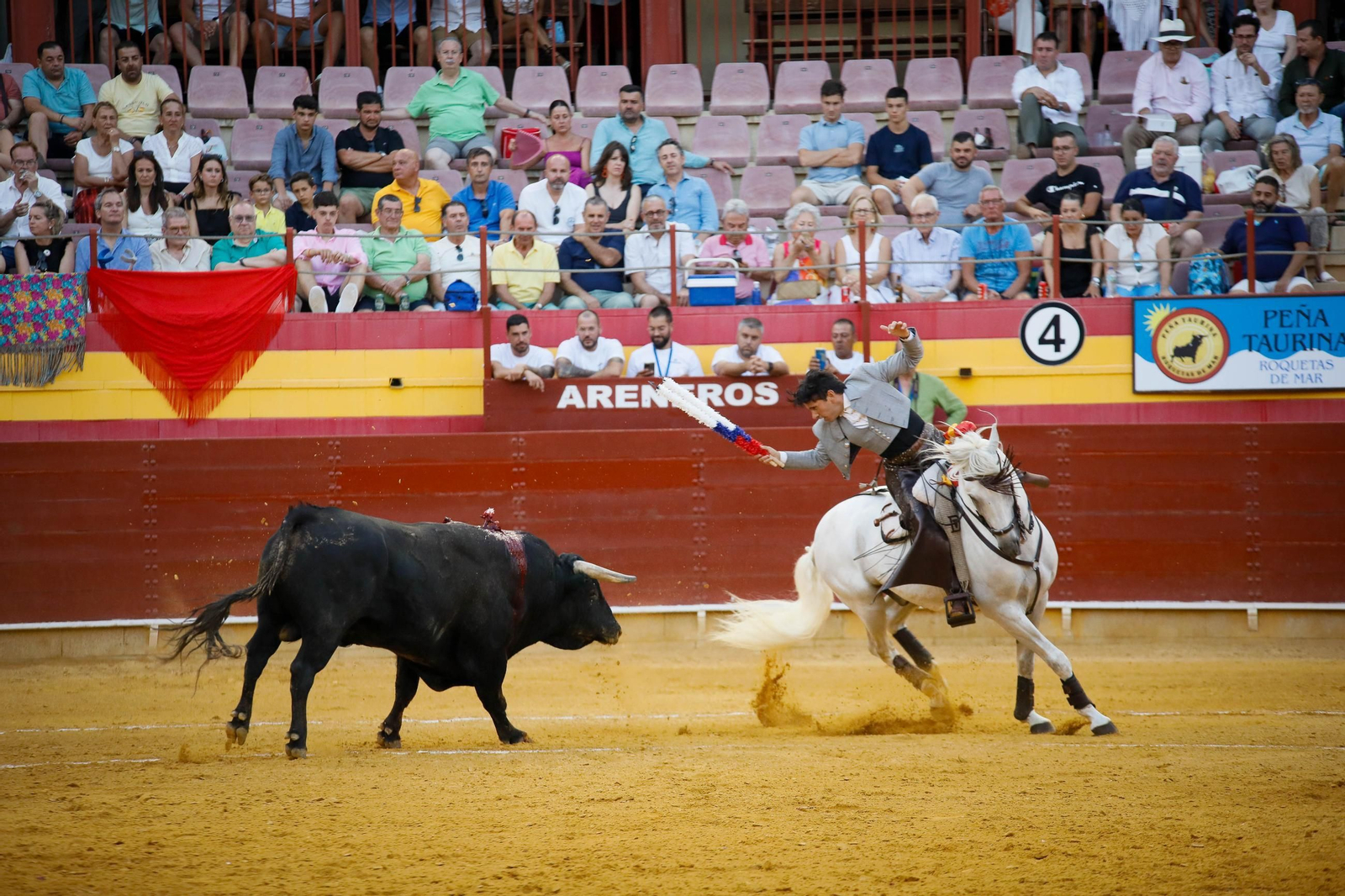 Imágenes de la corrida de toros en Roquetas de Mar