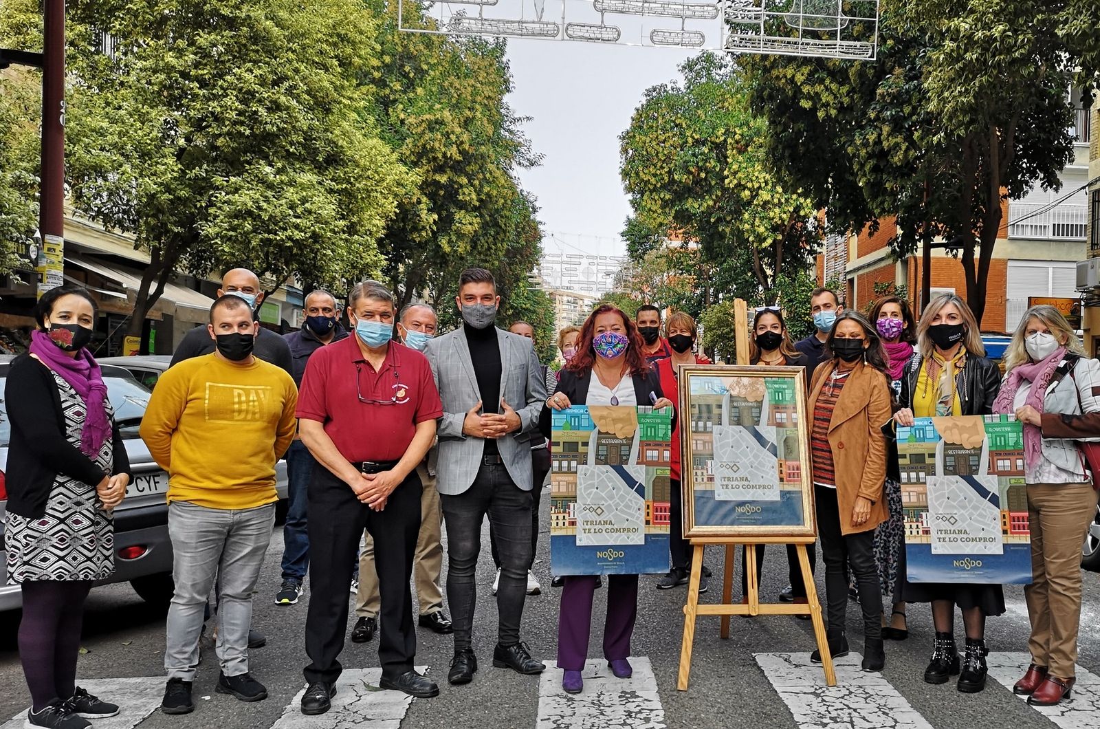 Presentación de la campaña 'Triana, te lo compro'.