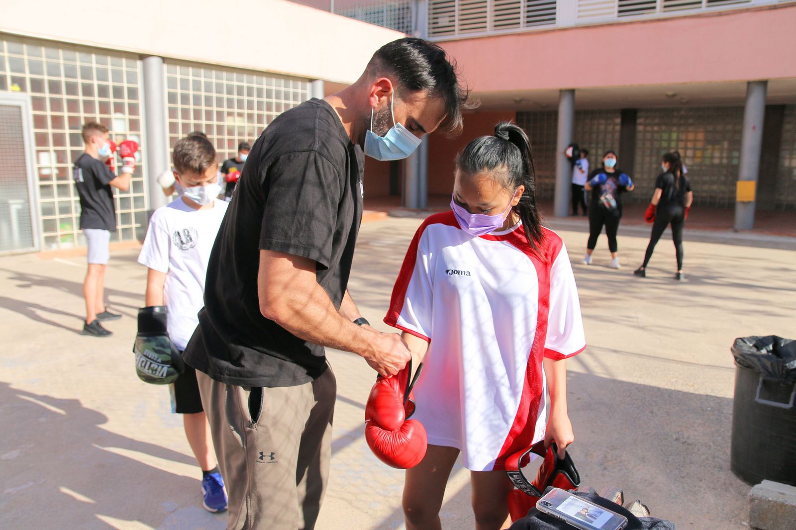 Fotogalería del entrenamiento del Almería Boxing.
