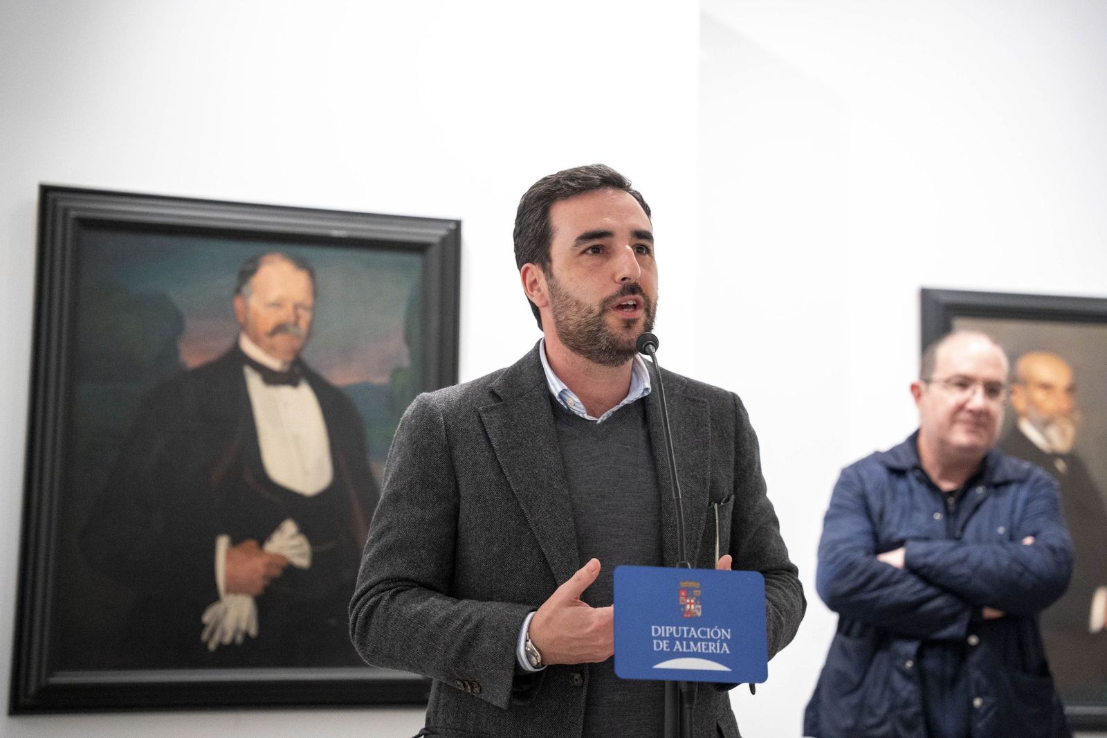 Fotogalería de la nueva obra de Zuloaga de la familia Cosentino en el MUREC